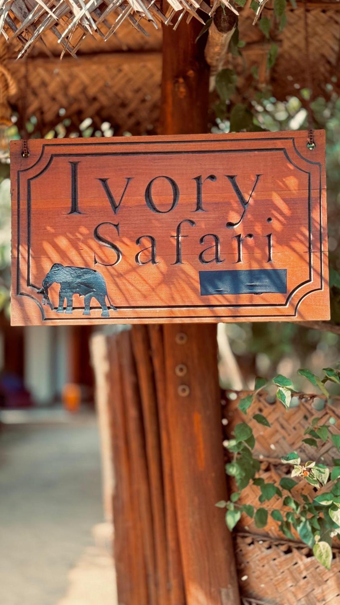 Ivory Safari Lodge Udawalawe Exterior foto
